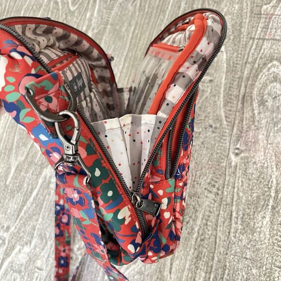 LUG $99 Ranger Quilted Embroidered Red Floral Crossbody Bag Purse READ! - Picture 14 of 16